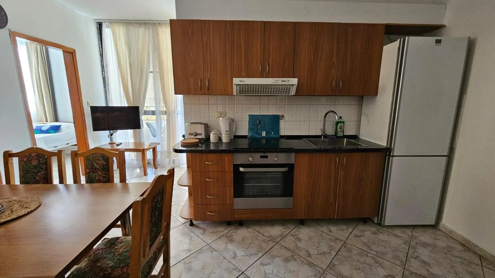 Bros Apartaments Durres Albania