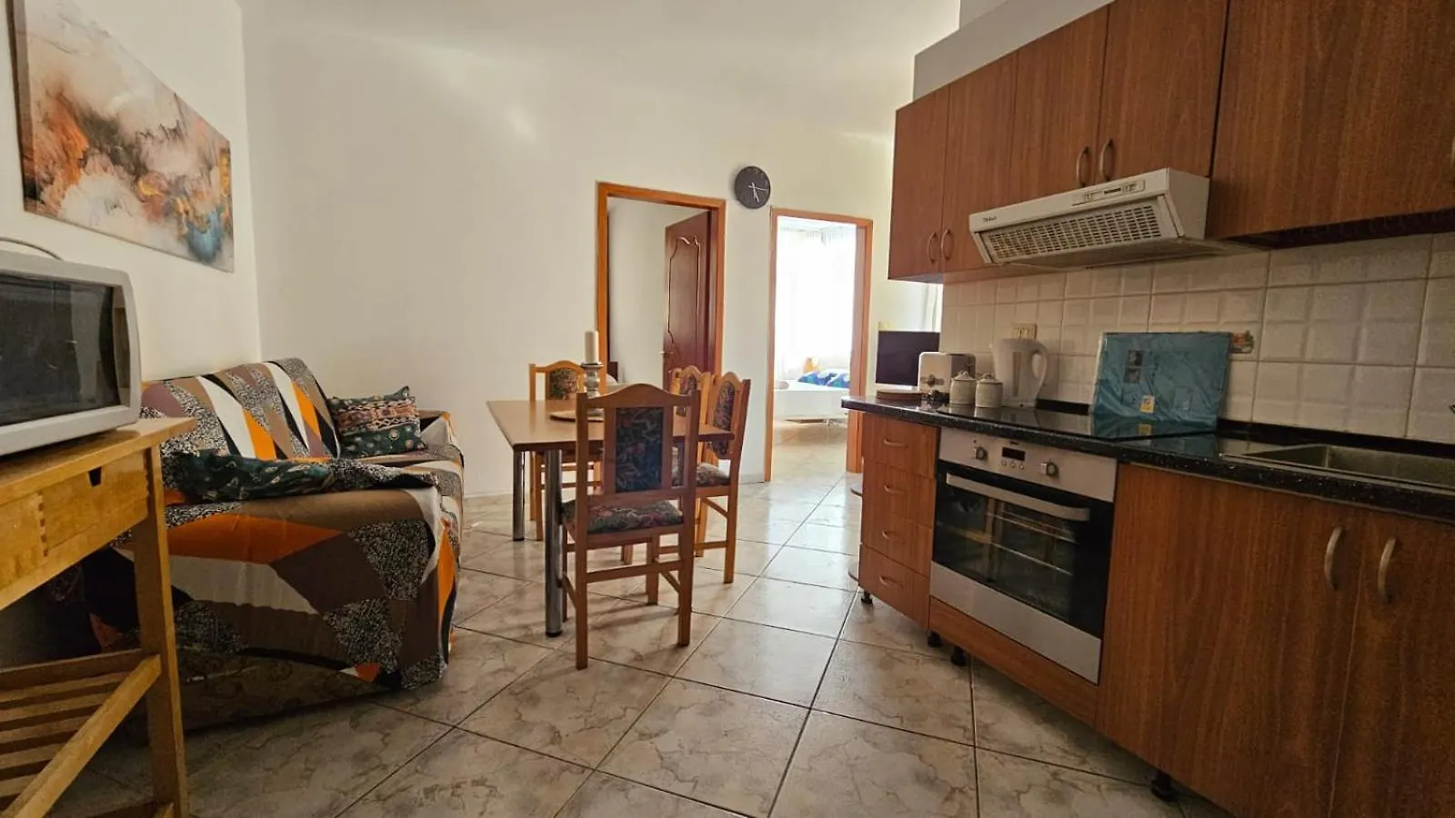 Bros Apartaments Durres